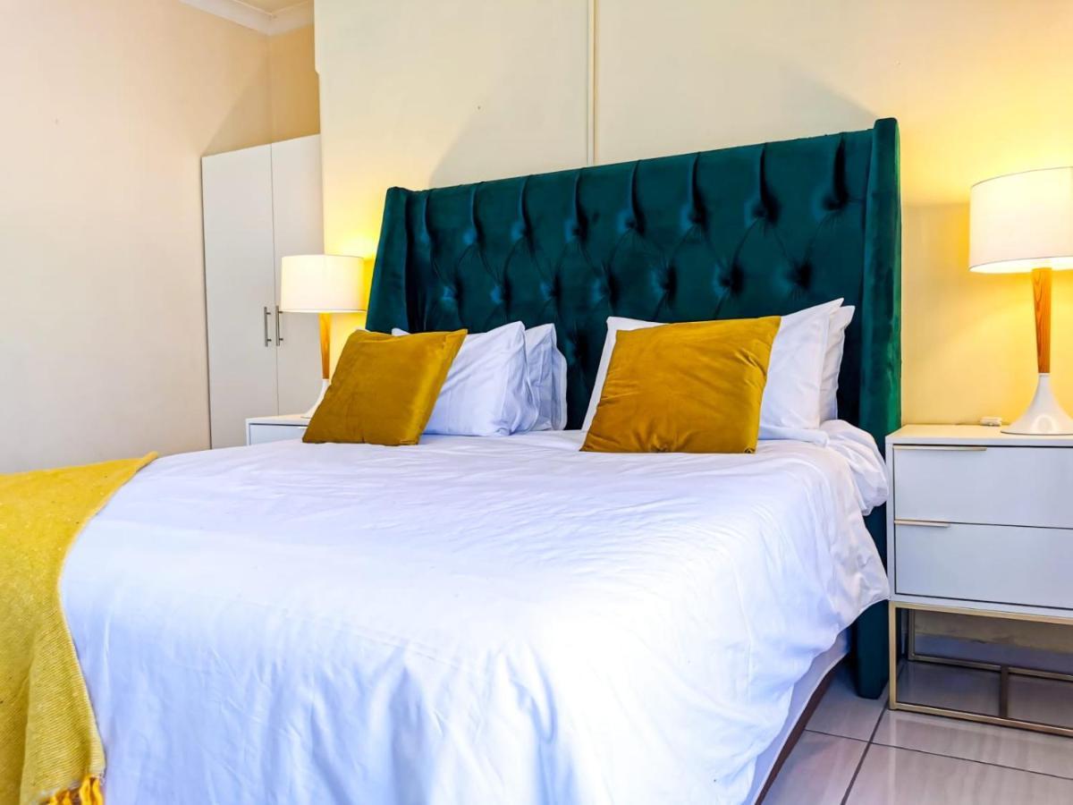 Genesis Guesthouze Hotell Bela-Bela Exteriör bild