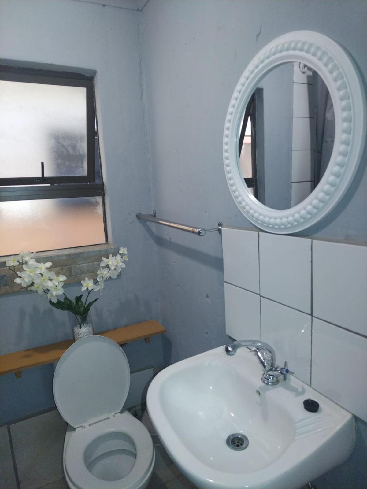 Genesis Guesthouze Hotell Bela-Bela Exteriör bild